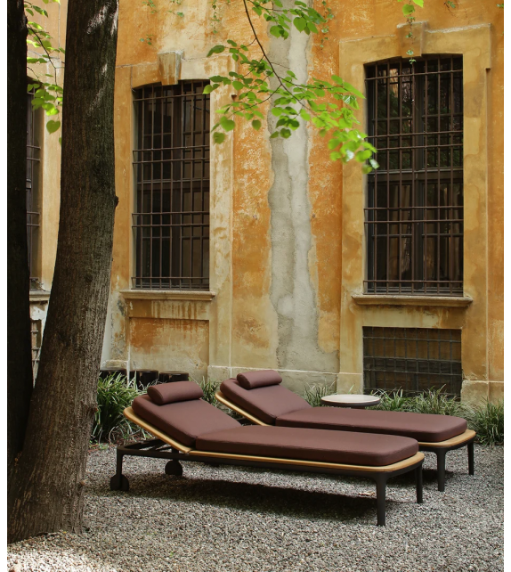Henry Poliform Sunbed