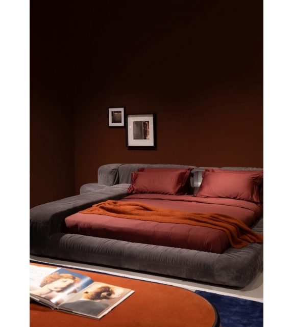 Nadir Baxter Bed