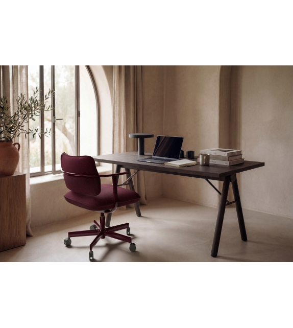 U-Type Kettal Silla con Base de 5 Radios Sobre Ruedas
