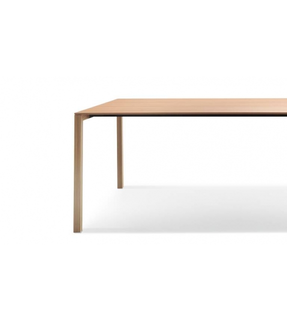 195 Naan Table Cassina