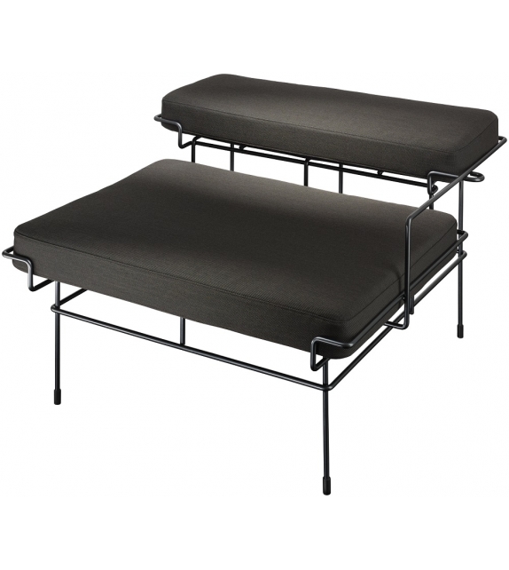 Traffic_2 Magis Platform-Seating