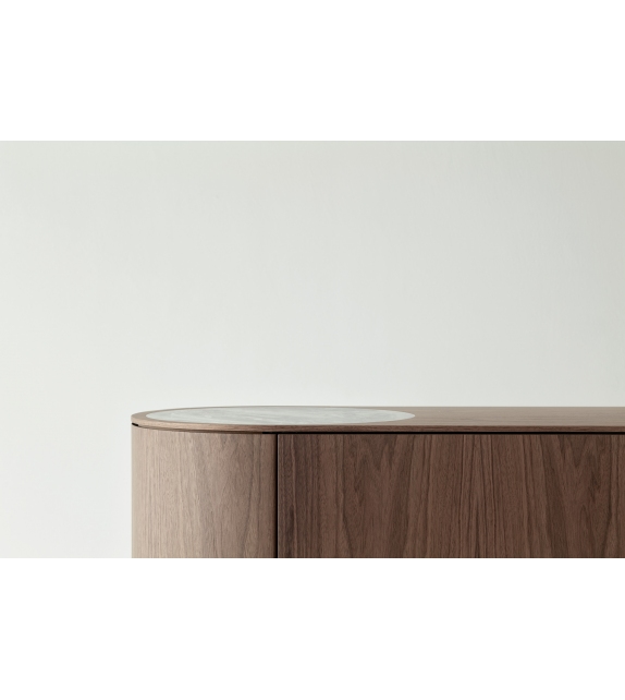 Lip Cierre1972 Sideboard