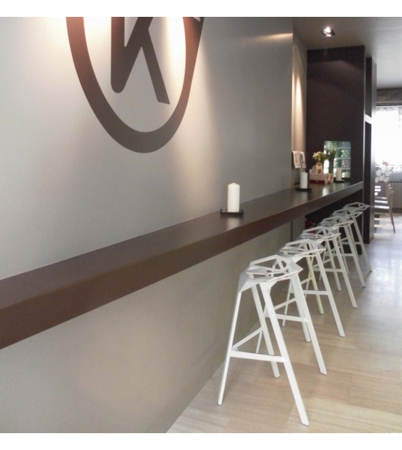 Stool One Magis Hocker