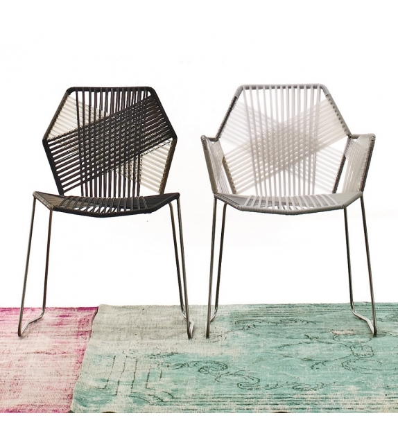 Tropicalia Chaise Moroso