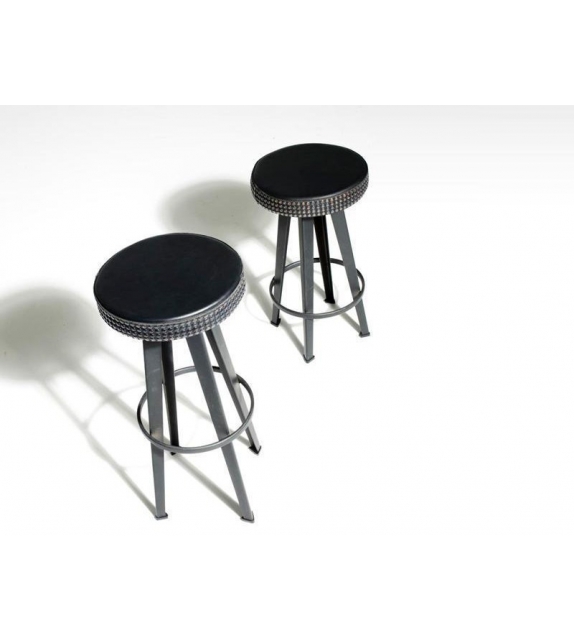 Bar Stud Hocker Diesel with Moroso