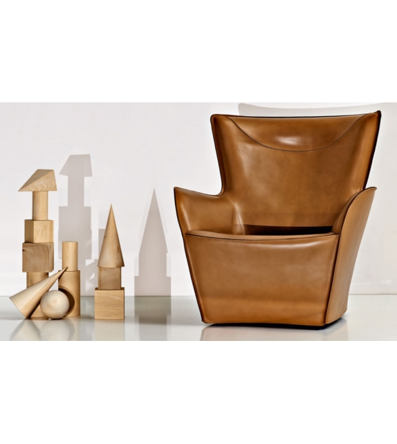 Mandrague Hide Armchair Molteni&C