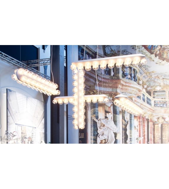 Prop Light Double Horizontal Suspension Moooi