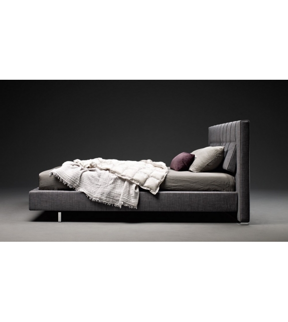 High-Wave Cama Molteni&C