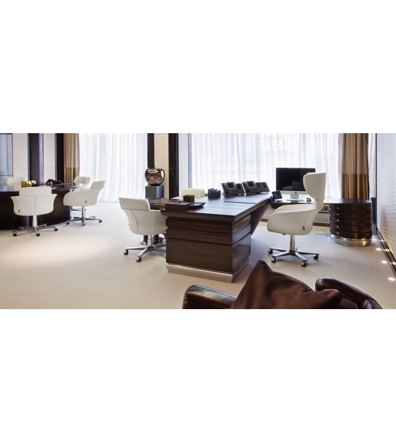 Selectus Drehbarer Sessel Giorgetti