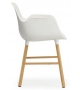 Form Normann Copenhagen Sessel mit Holzbeine