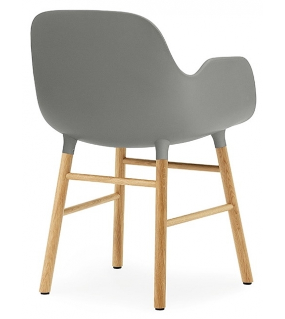 Form Normann Copenhagen Sessel mit Holzbeine