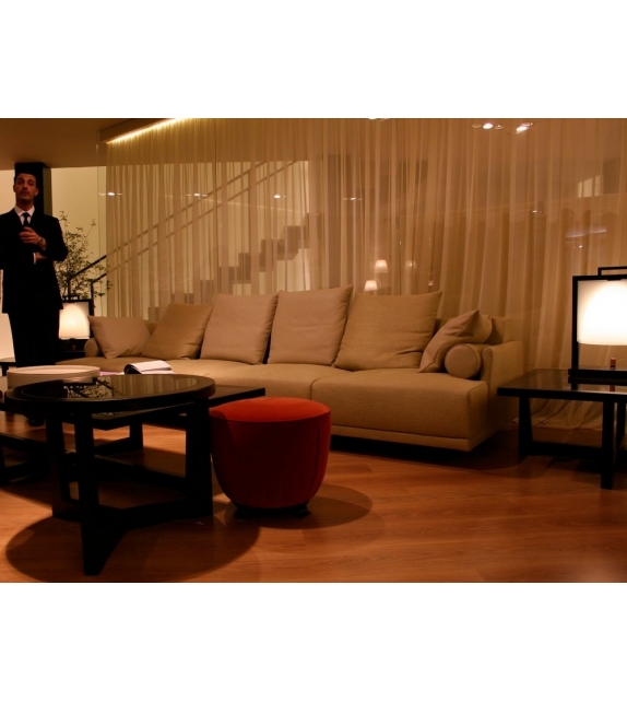 Nao Table Lamp Giorgetti