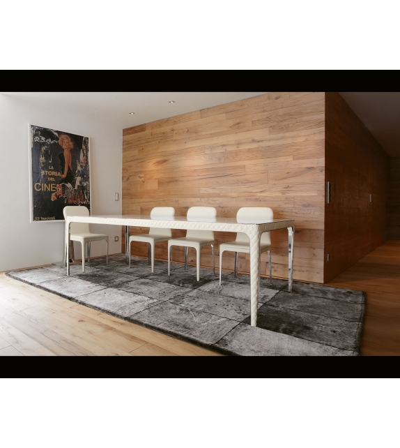 Alexander Table Rugiano