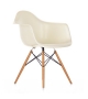 Eames Plastic Armchair Daw