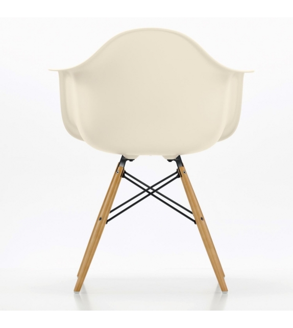 Eames Plastic Armchair