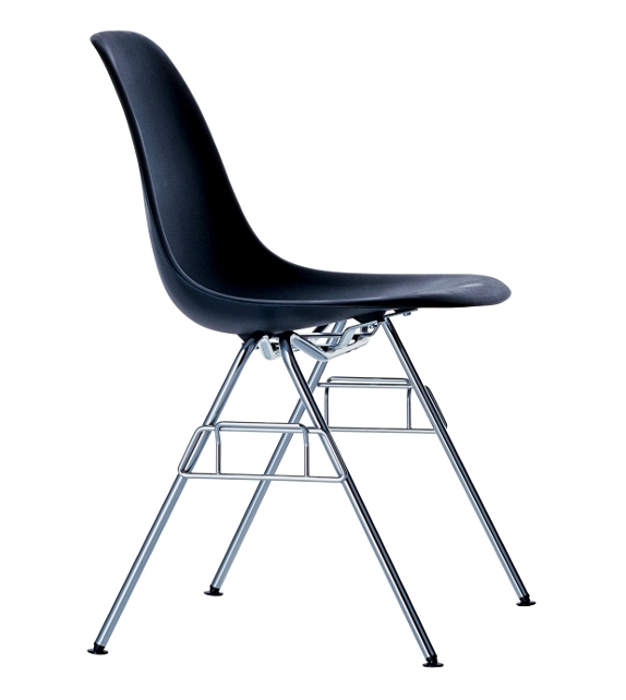 Eames Plastic Side Chair DSS Chaise Vitra