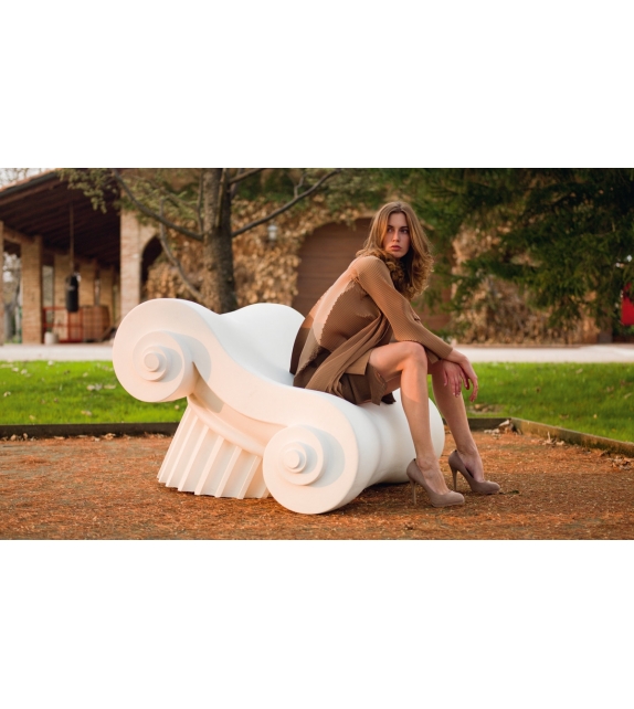 Capitello Gufram Fauteuil