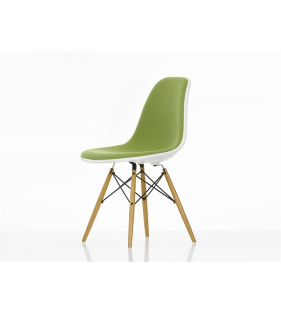 Eames plastic side chair DSW imb.