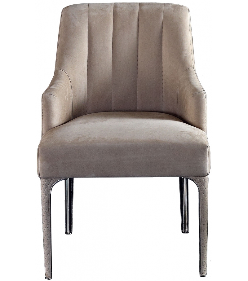 Arianna Chaise Rugiano