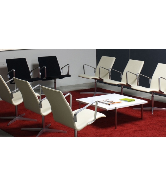 Oxford Poltroncina Schienale Medio Fritz Hansen