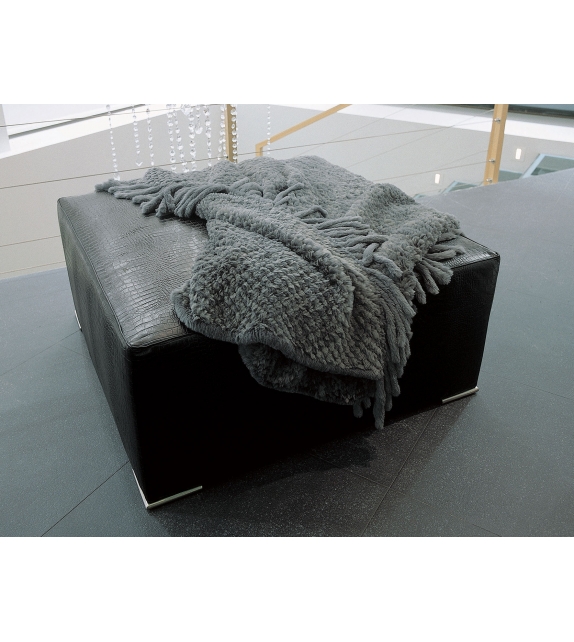 Form Pouf Rugiano