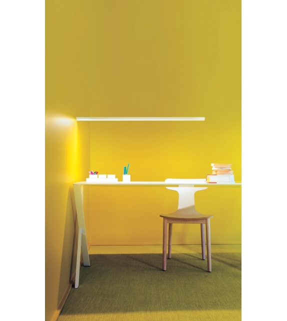 Linescapes Cantilevered Nemo Wall Lamp