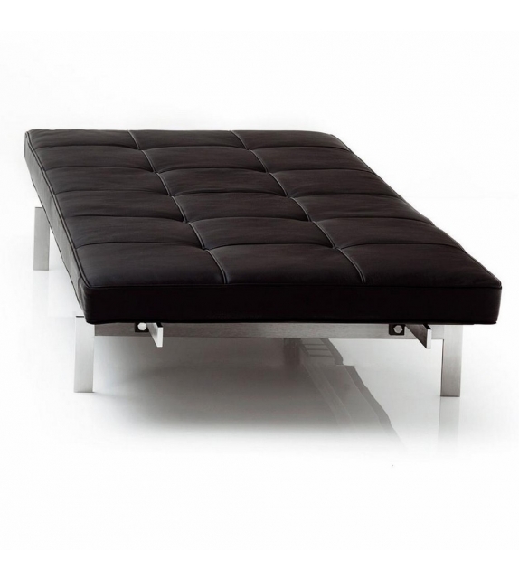 PK80 Bench Fritz Hansen