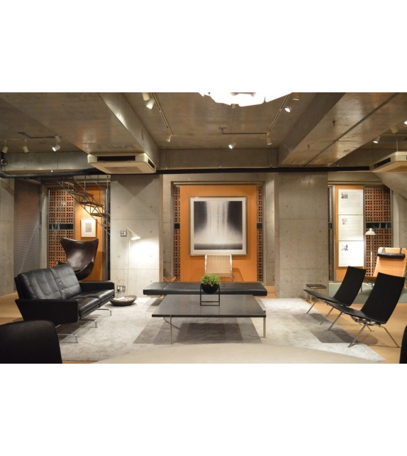 PK61A Coffee Table Fritz Hansen