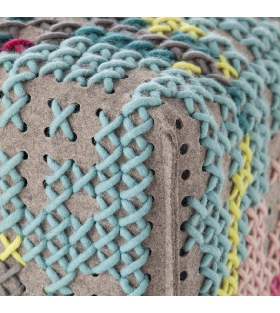 Canevas Flowers Square Puf Gan