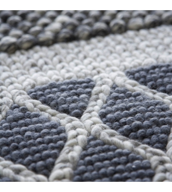 Mangas Original Globo Gan Pouf