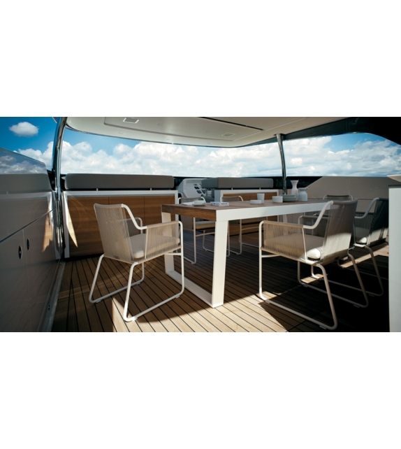 Harp 359 Armchair With Cushion Roda