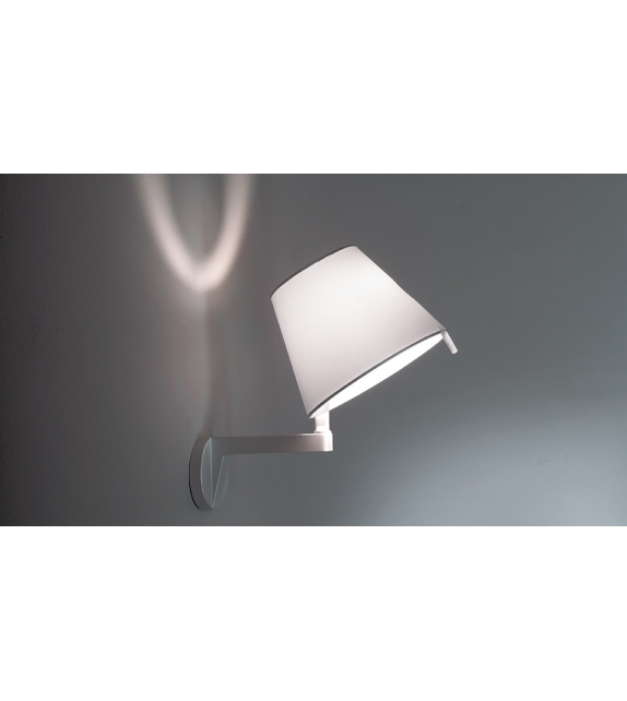 Melampo Artemide Wall Lamp