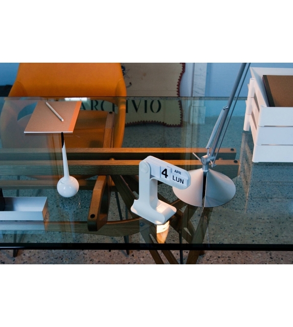 2320 Reale Table Zanotta