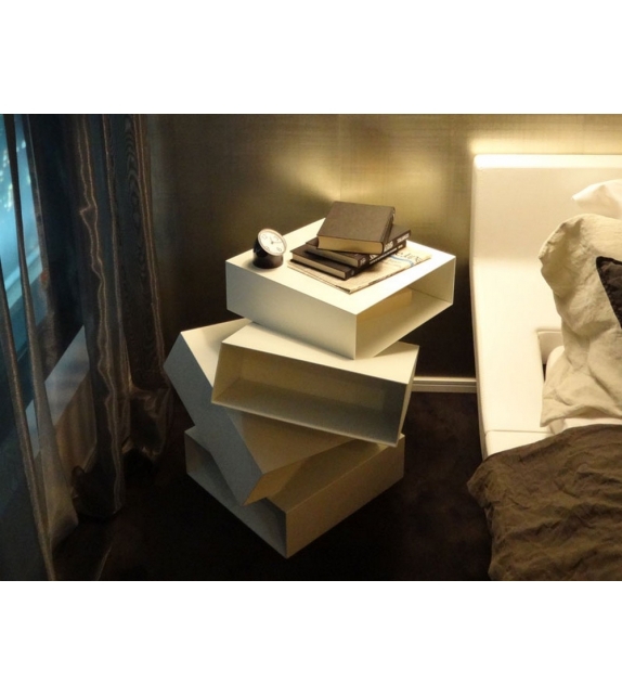 Balancing Boxes Tavolino Porro