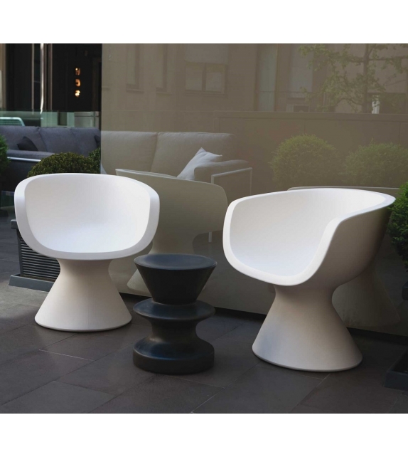 6005 Zeus Zanotta Beistelltisch