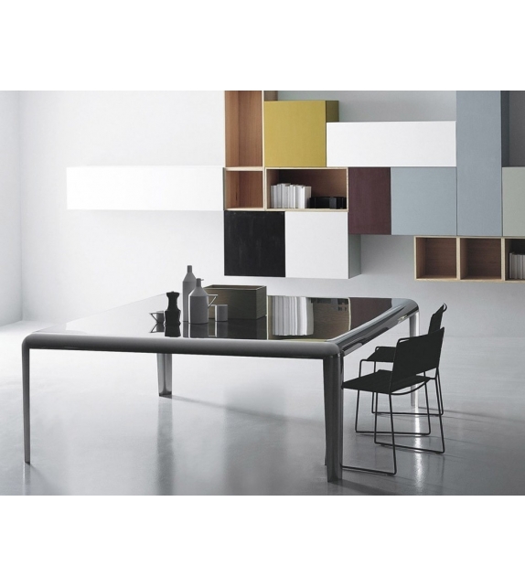 Ferro Table Carrée Porro