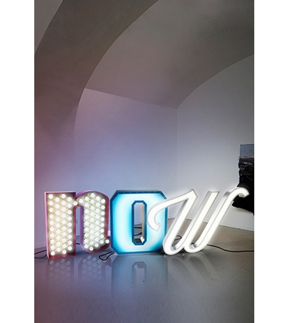 Graphic Collection ‐ Letter N Lamp DelightFULL