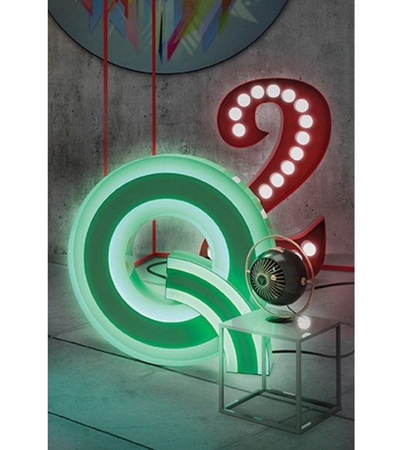 Graphic Collection ‐ Letter Q Neon DelightFULL