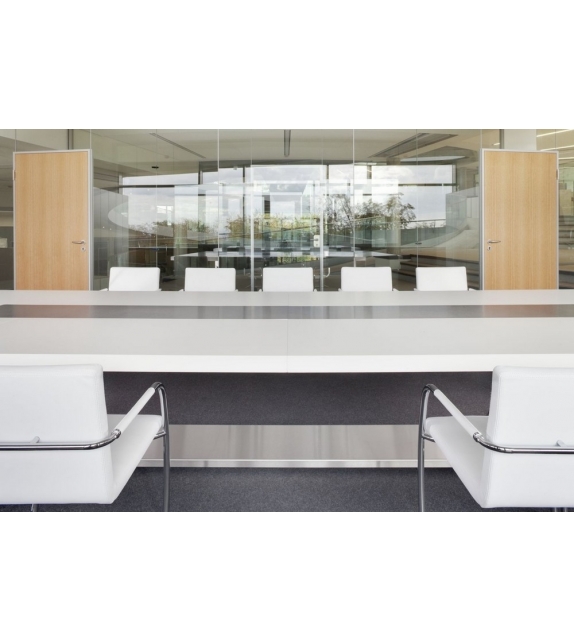 S 8000 Thonet Tavolo