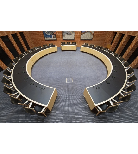 PP240 Conference Chair Chaise PP Møbler