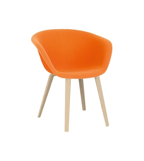 Duna 02 Arper Fauteuil Rembourré Avec 4 Pieds En Bois