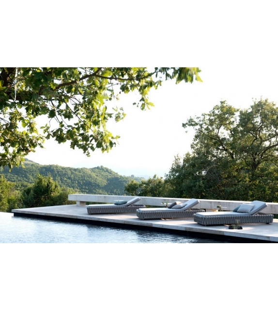 Tosca Tribù Sunlounger