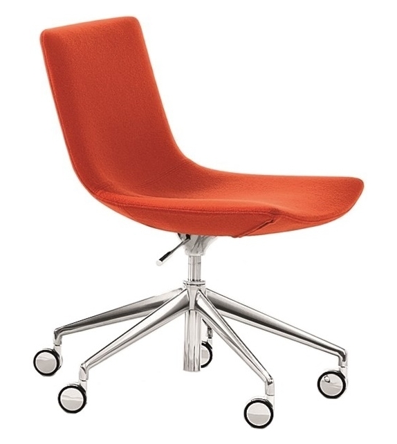 Catifa 60 Conference Arper Poltroncina Con Base a 5 Razze