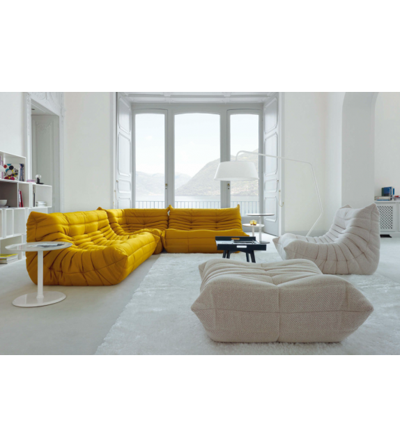 Togo Ligne Roset Divano Senza Braccioli