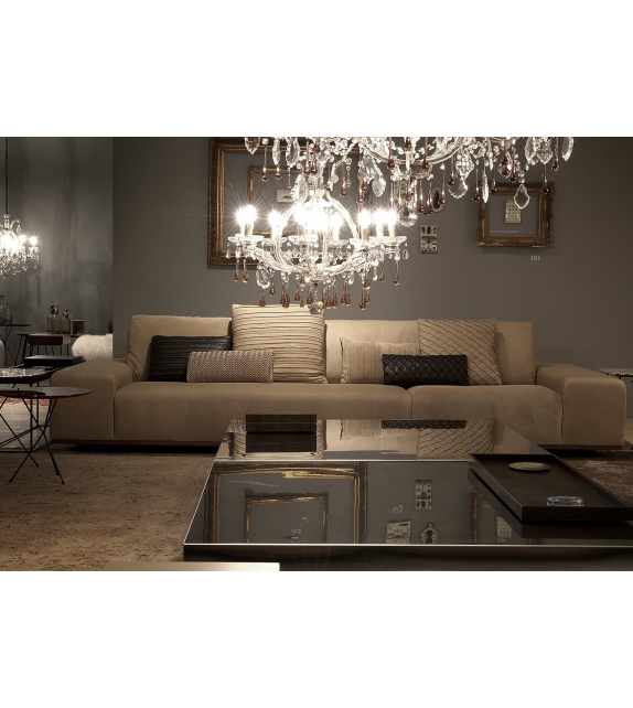 Monsieur Baxter Sofa