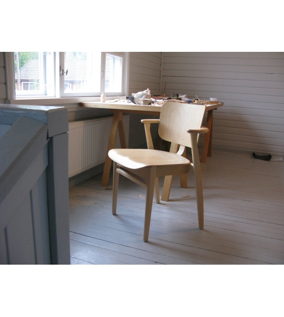 Domus Chair Artek Stuhl
