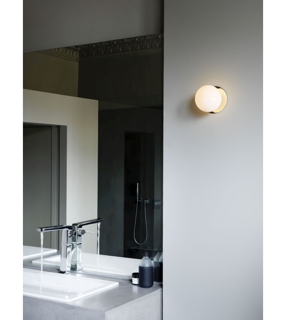 Mezzo CTO Lighting Wall Lamp