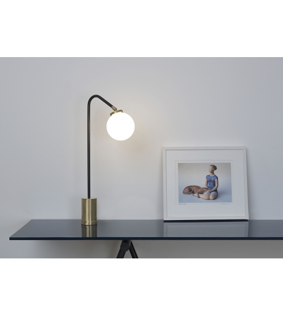 Array CTO Lighting Lampe de Table