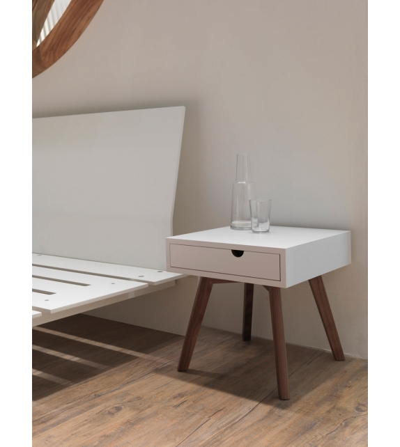 Io e Te Horm Nachttisch