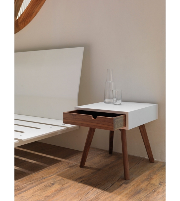 Io e Te Horm Nachttisch